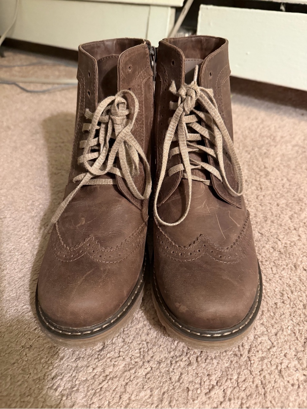 New Women’s Leather Lace-Up Boots